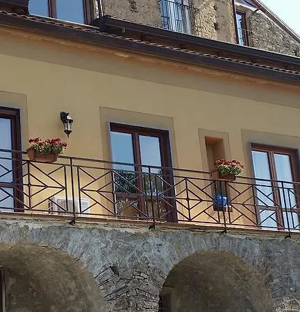 Palazzo Laurice Apartment